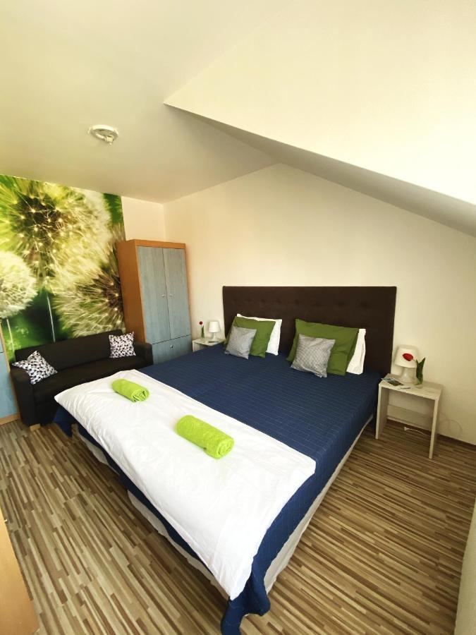 Sárvár Bobita Apartman מראה חיצוני תמונה